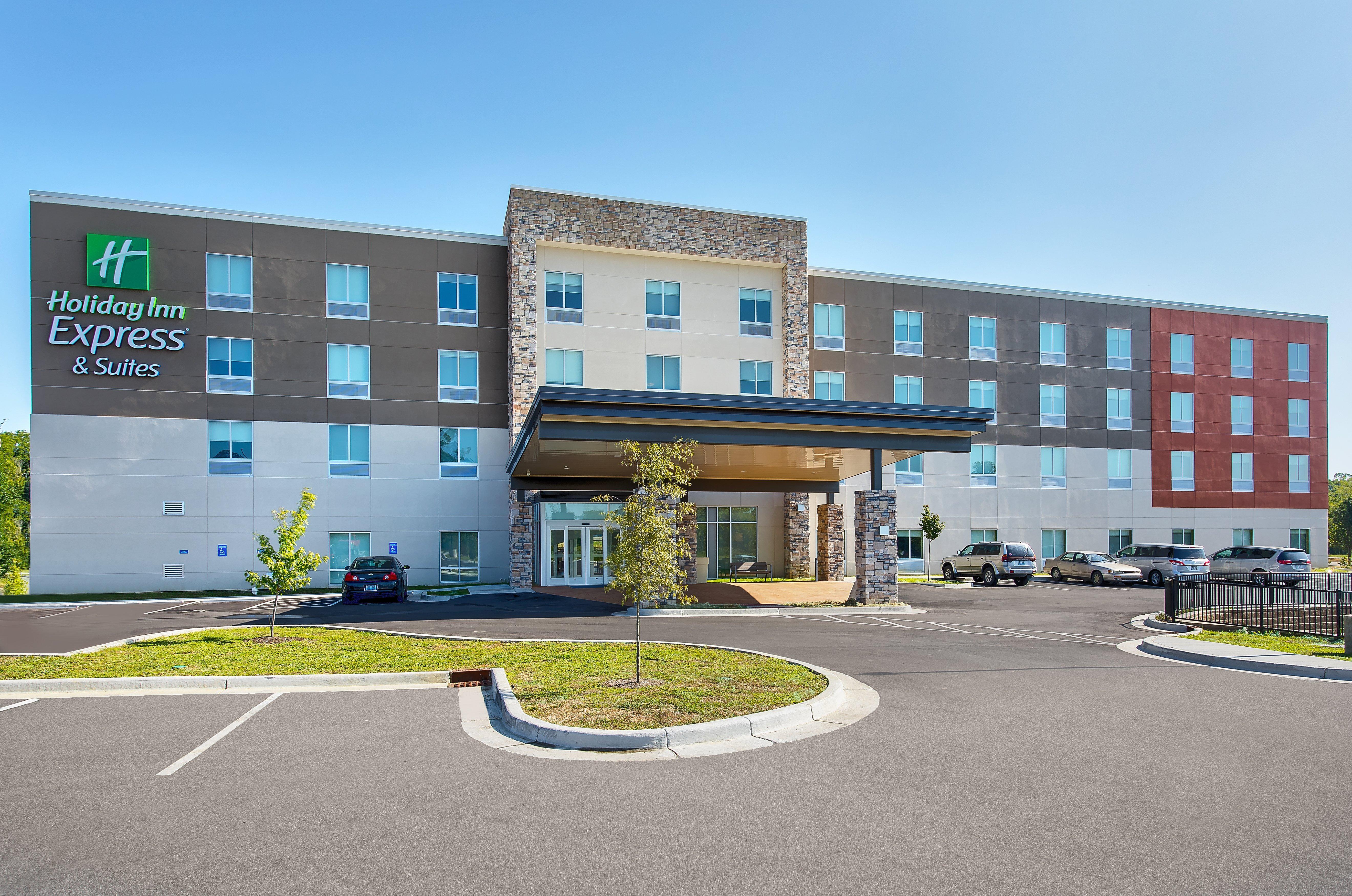 Holiday Inn Express & Suites - La Grange By Ihg Dış mekan fotoğraf